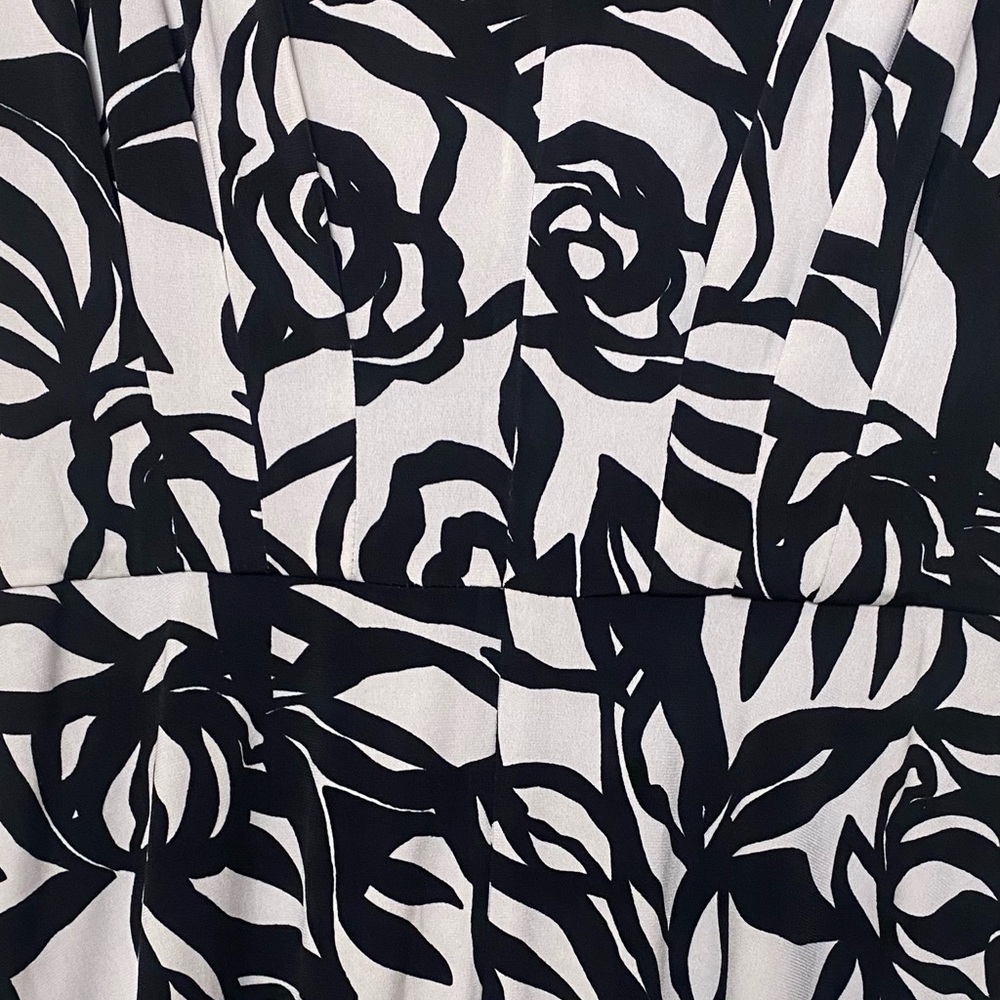 NWT  Maggy London Black and Cream Leaf Print Midi Dress Sz 4 - Picture 8 of 14